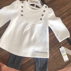 Two piece Calvin Klein Outfit